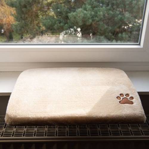 Pluszowe legowisko dla kota na parapet, beżowe Dł. x szer. x wys.: 50 x 35 x 5 cm - Zooplus Selection