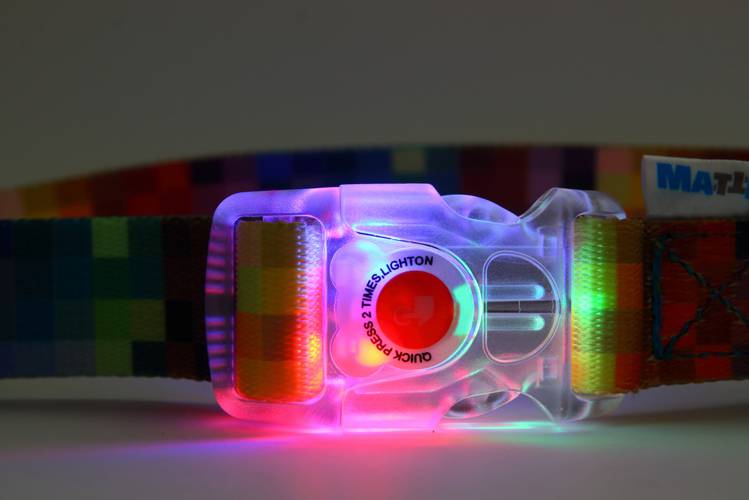Obroża Klamra LED - Piksele 0553 25MM 0CM 38-65CM - matteo-company